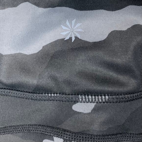 Athleta Camo Contender 7/8 Tights Black Grey Leggings Zip Pockets Size Medium - Picture 7 of 12